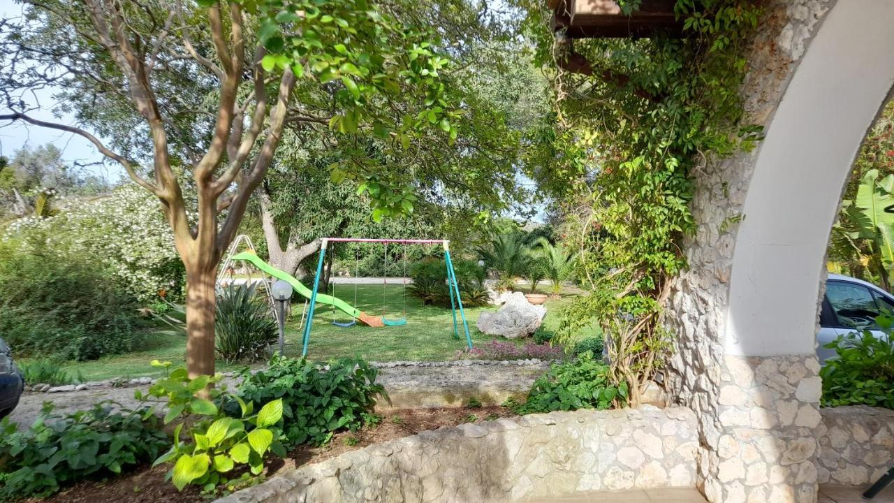 멜렌두뇨 La Macchia B&B 외부 사진