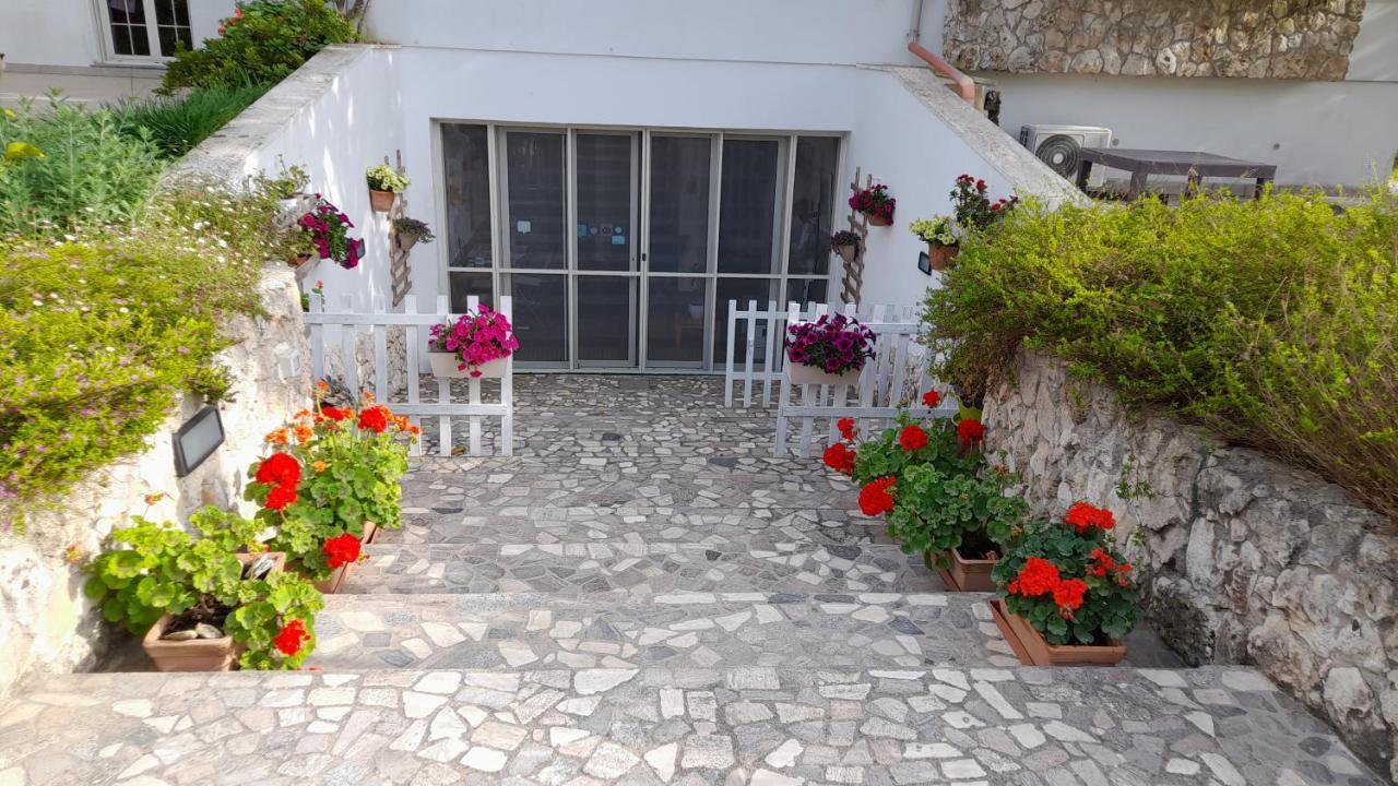 멜렌두뇨 La Macchia B&B 외부 사진