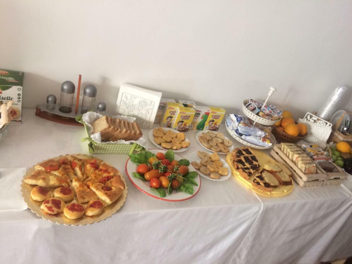 멜렌두뇨 La Macchia B&B 외부 사진