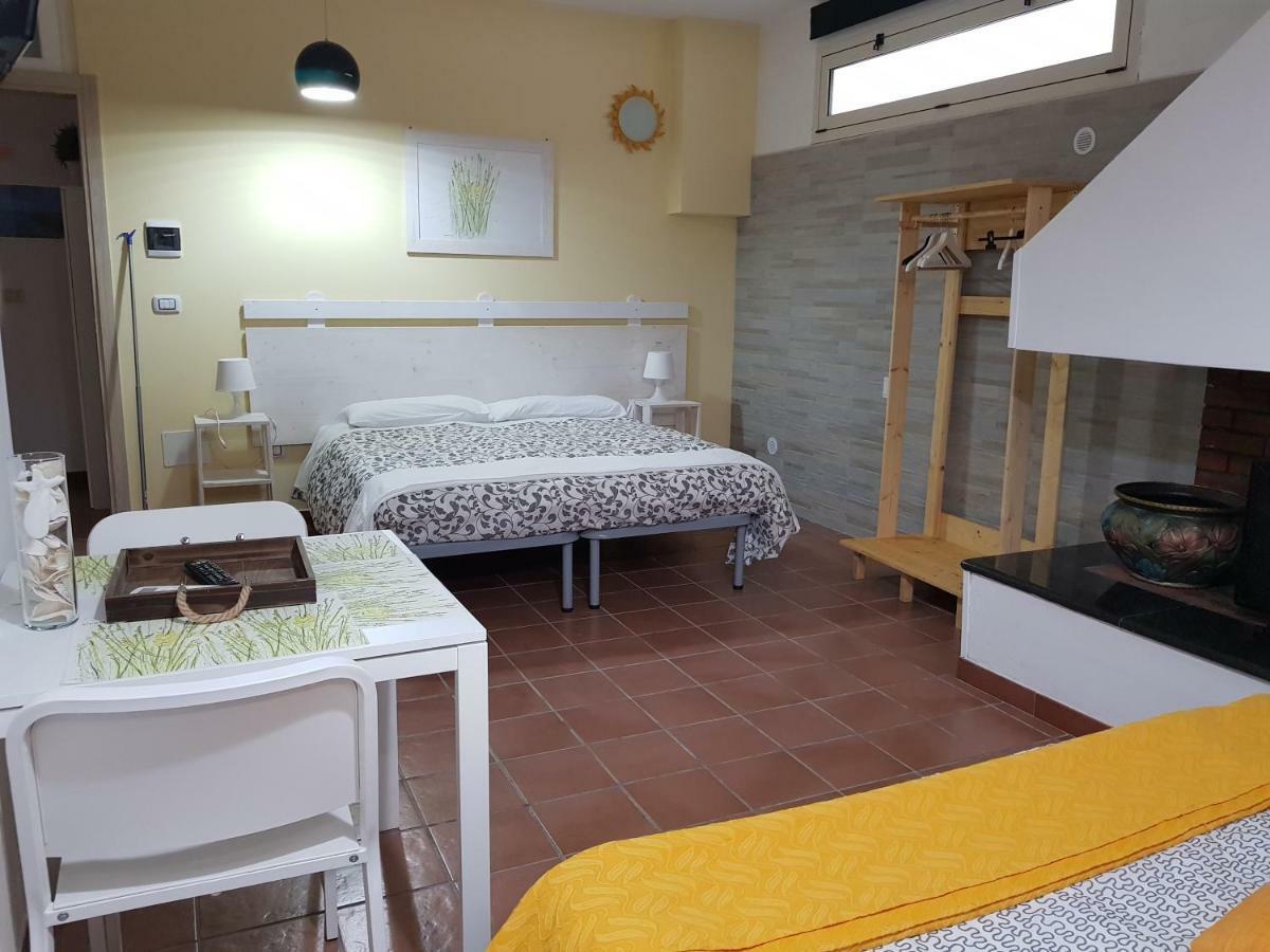 멜렌두뇨 La Macchia B&B 외부 사진